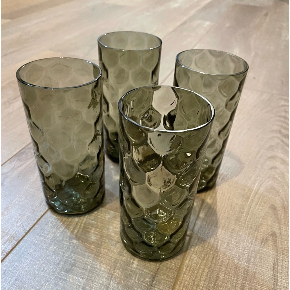 Vintage optic dot tumblers